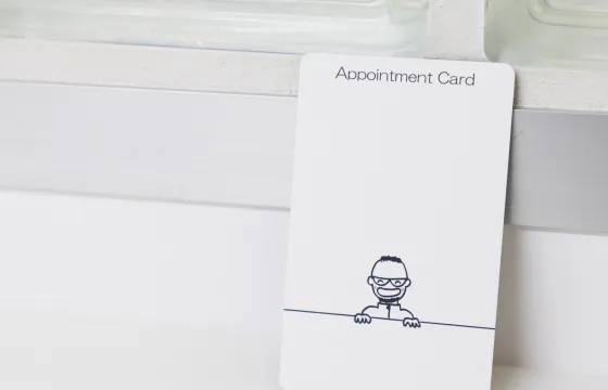 すき間を整えるラミネートベニア・フルマウス形成